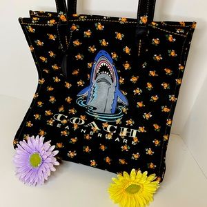 Coach tote